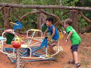 1512338_10203431276359948_8383317270567601993_n