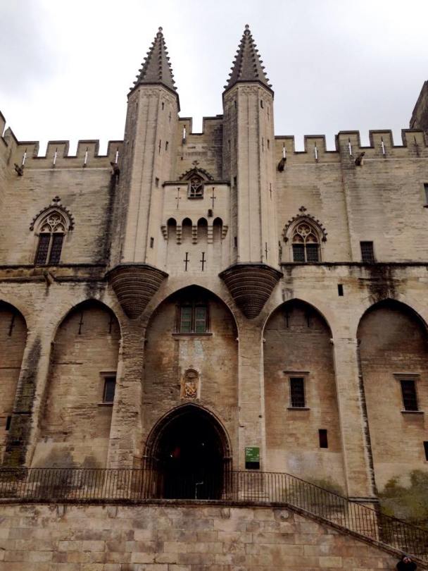 Visiting the Palais des Papes in Avignon