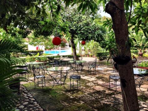 1604537_10204554399717330_7593493646788183156_n