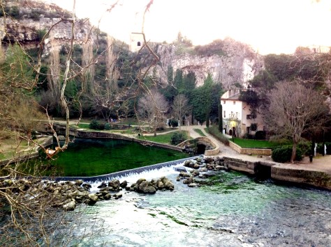 Fontaine-de-Vaucluse_19