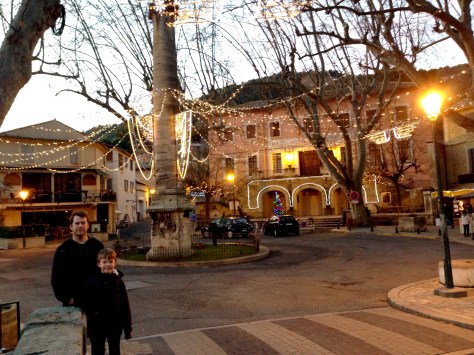 Fontaine-de-Vaucluse_2